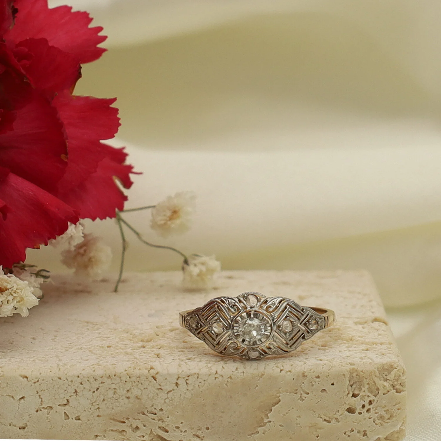 Sortija Art Déco Platino y Oro