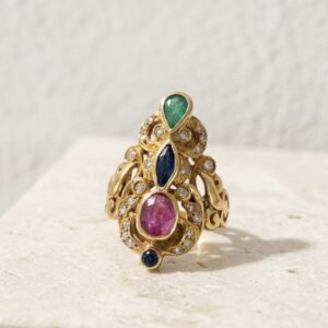 Anillo de Cóctel con gemas mixtas