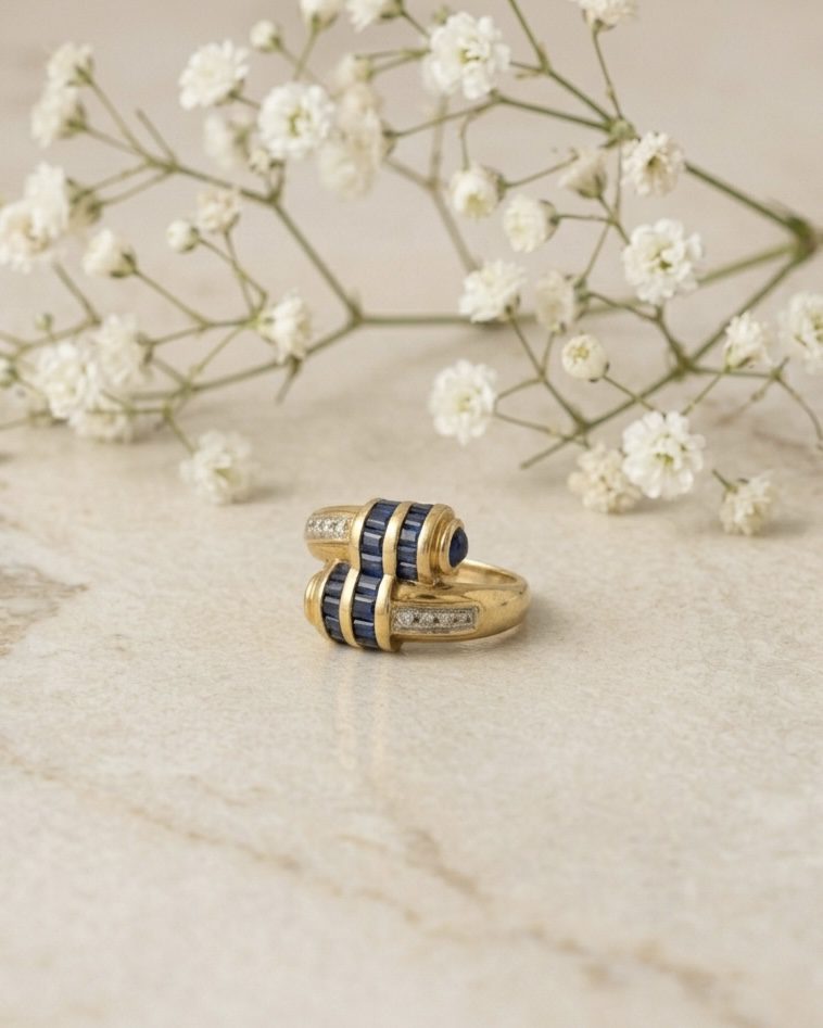 Anillo Bypass Oro, zafiros y Diamantes. - Imagen 3