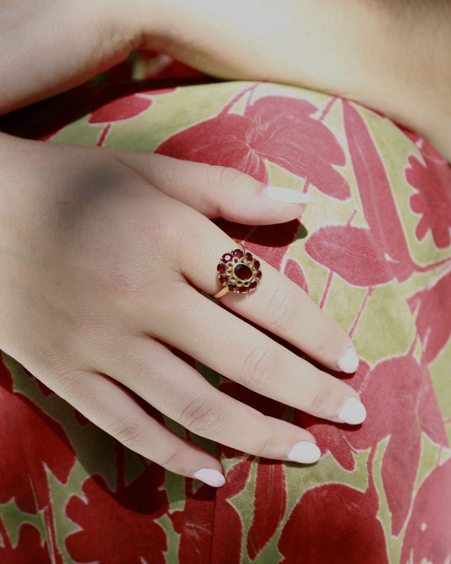 Sortija Flor Granates - Imagen 3